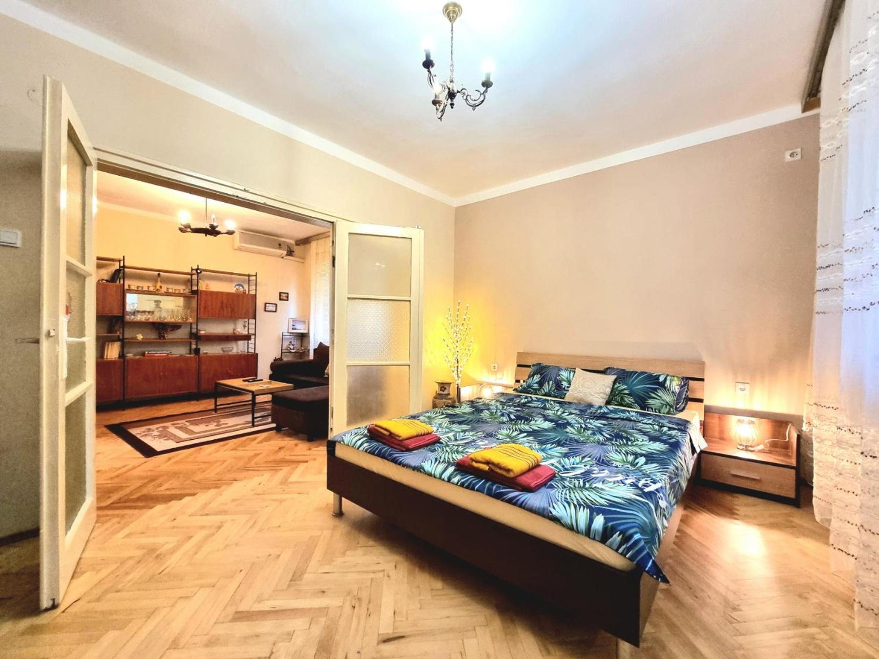 בורגאס Super Center-Huge 2 Bedrooms Apartment מראה חיצוני תמונה