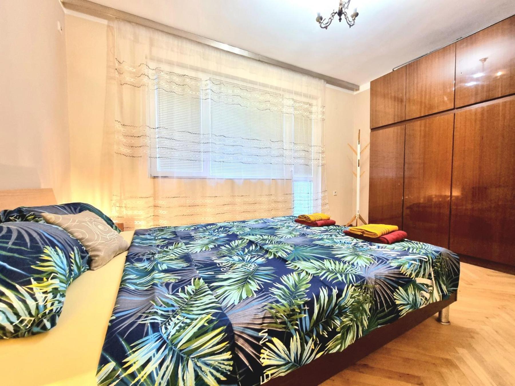 בורגאס Super Center-Huge 2 Bedrooms Apartment מראה חיצוני תמונה